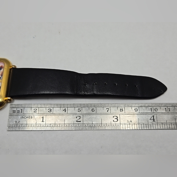 1992 Elvis Presley 29 Cent Stamp USPS Gold Tone Quartz Watch New Battery Working - Picture 7 of 11